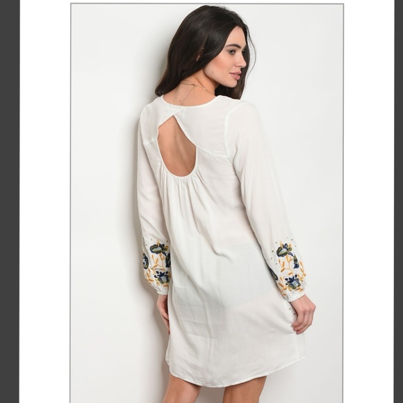 💋IVORY  PRINT BORDER DRESS - Picture 3 of 6